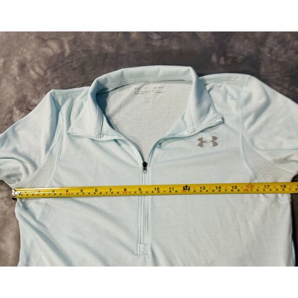 Underarmour Women’s Medium Heat Gear Half Zip. Fitted Pullover Soft Aqua Color - Picture 7 of 8